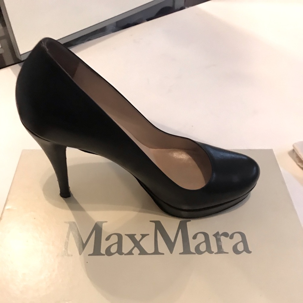 ❤️MAXMARA Italian Pumps
